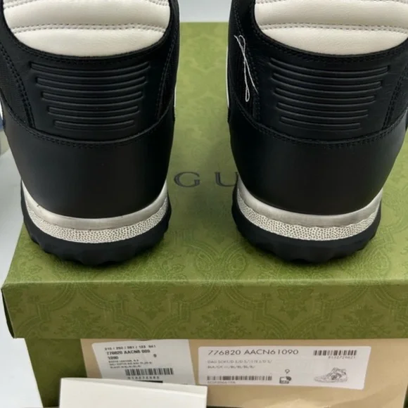 Men's Gucci Mac 80 high top leather sneakers . Size 9.